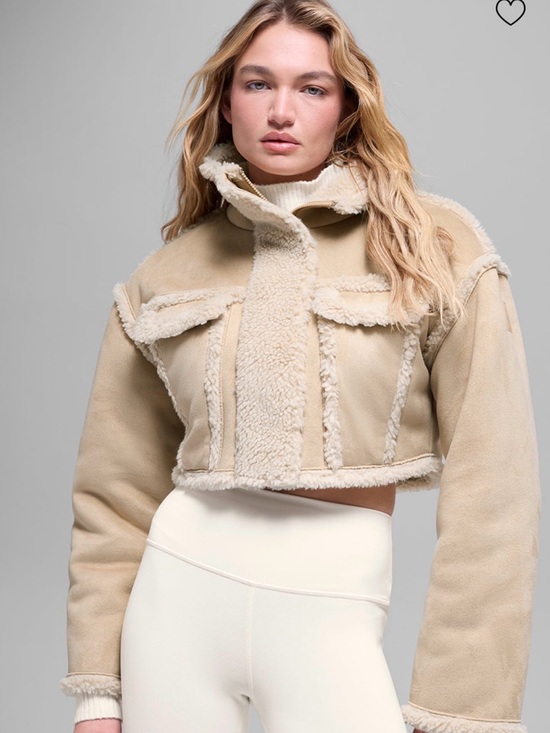 ALO Yoga Jackets & Blazers - Alo Faux Shearling Snowfall cropped Jacket